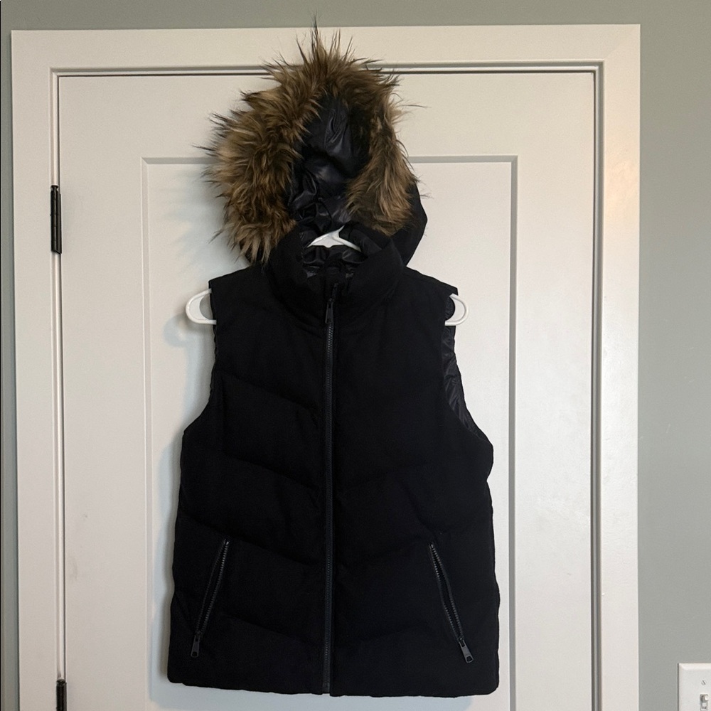 GAP Black Puffer Vest with Faux Fur Hood